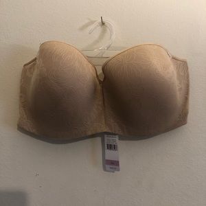 Strapless bra by Natori size 38D BNWT
